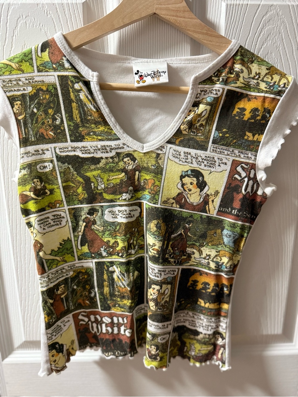 Vintage Walt Disney World Princess Snow White Cropped Top Y2K - Picture 4 of 5